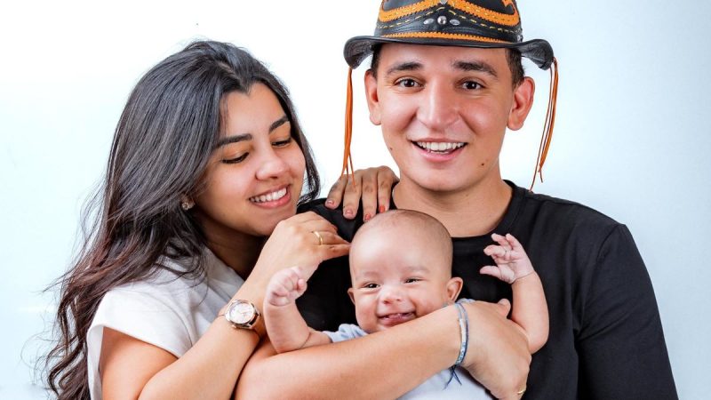 Esposa de João Gomes faz ameaça nas redes após falsa imagem viralizar