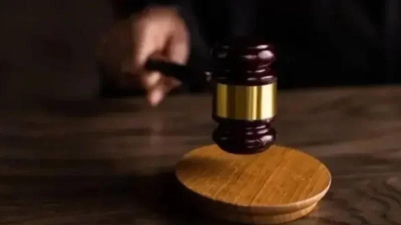 Casal é condenado por matar filha recém-nascida com corte no pescoço