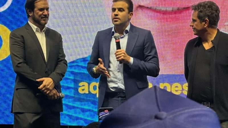 Com desculpas a Nunes e Tarcísio, Marçal se filia ao União Brasil