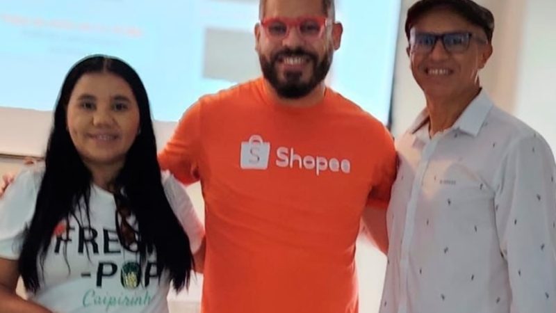 Cacimbinhas participa de capacitação sobre vendas de artesanato na Shopee em Palmeira dos Índios