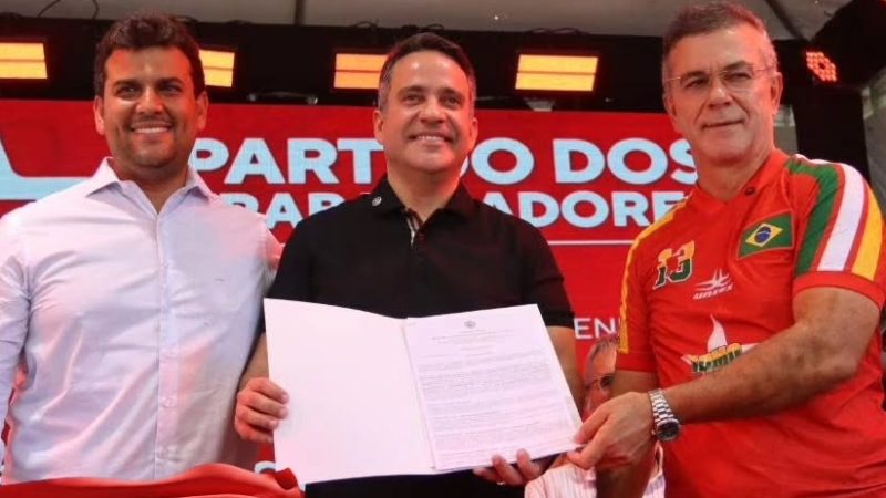 Ronaldo Medeiros lidera reestruturação do PT em Alagoas e inaugura nova sede do partido em Maceió