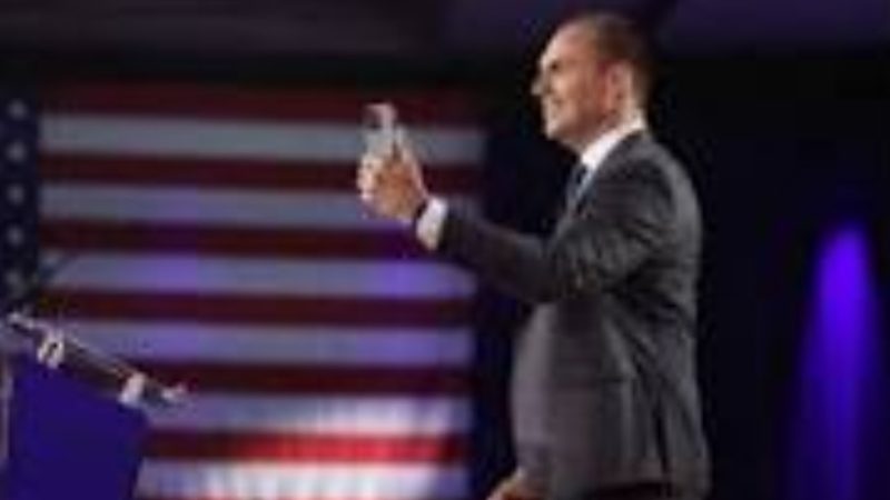 Moraes cobra explicações da defesa de Bolsonaro após fala de Eduardo sobre vídeo em redes sociais