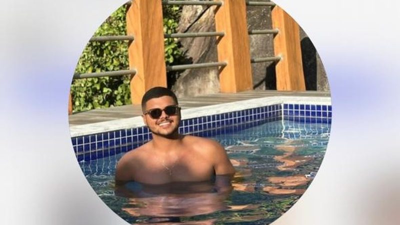 Empresário é encontrado morto dentro de carro com tiros na cabeça no bairro Riacho Doce, em Maceió