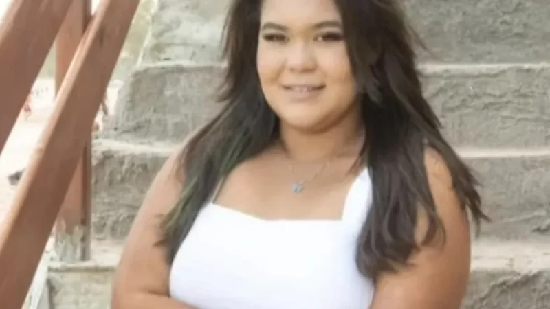 Jovem de 18 anos desaparece em Maceió e família faz apelo por informações