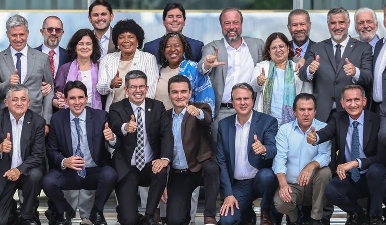 Reforma ministerial esvazia Esplanada: saídas em massa abrem espaço para sucessores técnicos