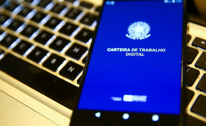 Fim da escala 6×1 ganha força no 1º de Maio e mobiliza trabalhadores