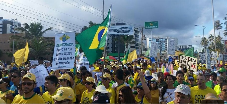 Confira como foram as manifestações contra a corrupção em Alagoas