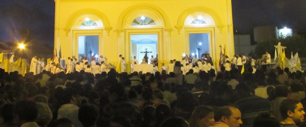 Palmeira: Multidão manifesta devoção no dia de Corpus Christi