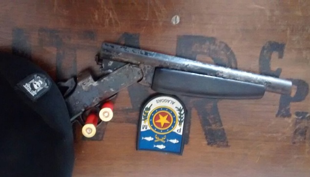 Homem é preso com espingarda na zona rural de Estrela de Alagoas