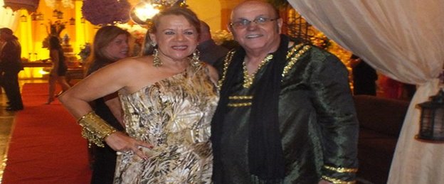 Jacira Leão comemora aniversário e 41 anos de colunismo em grande estilo