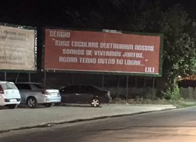 Mulher traída expõe ex em outdoor no interior do Ceará: ‘Agora tenho outro’