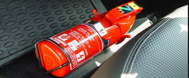 Extintor em carro deixará de ser obrigatório