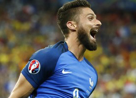 França estreia com vitória de 2 a 1 sobre a Romênia