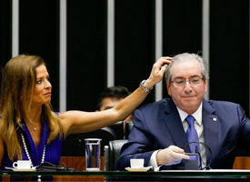 Cunha afirma que patrimônio da mulher é fruto de indenização da TV Globo