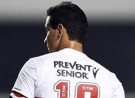 Ganso é vendido ao Sevilla e deixa o São Paulo