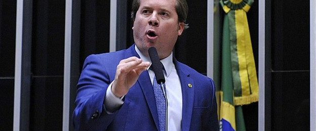 ‘Sujou!’ Temer desiste de nomear Marx Beltrão para o Turismo