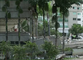 Desabamento em condomínio de luxo fere 4 em Vitória