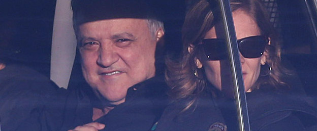 Ninguém se entende: Ministro do STJ manda soltar Cachoeira e Cavendish