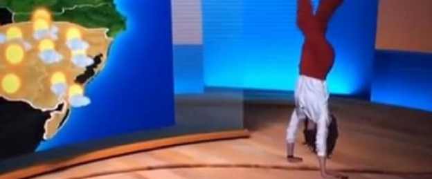 Garota do tempo de afiliada da Globo pede demissão e planta bananeira em pleno estúdio