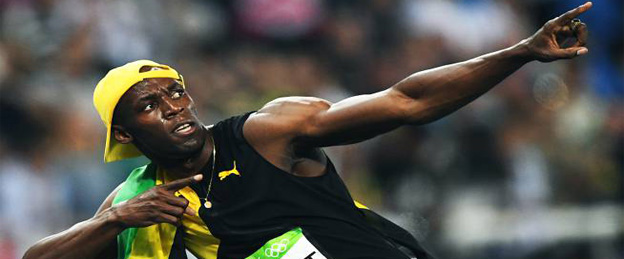 Bolt conquista o tri nos 100m e confirma status de lenda