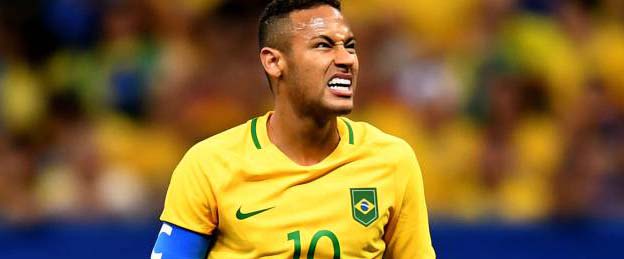 Fiasco em Brasília: de novo, vaias e nada de gol