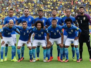 Em busca de identidade, Brasil repete time pela primeira vez contra Colômbia