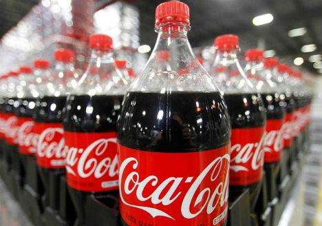 Funcionários da Coca-Cola encontram 180 milhões em cocaína dentro de embalagem