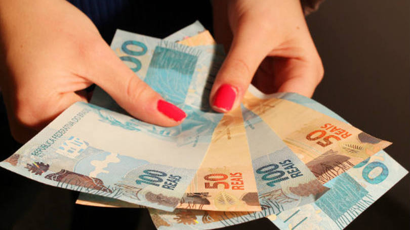 Salários de setembro começam a ser liberados a partir desta terça-feira (11)