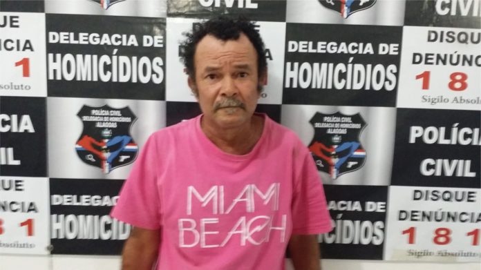 Homem é preso em flagrante, após matar irmã a facadas