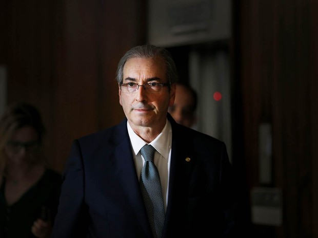 Cunha é preso em Brasília por decisão de Sérgio Moro