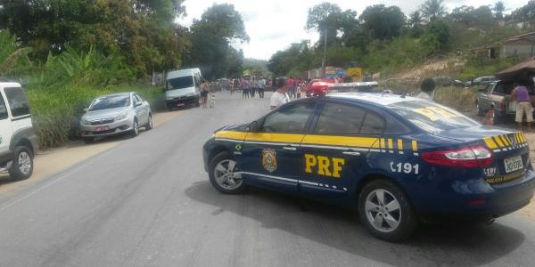 Interditação da BR-101 em Joaquim Gomes permanece até quinta-feira