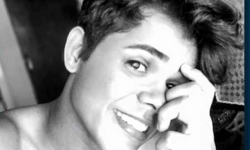 Corpo de jovem morto em blitz da PM na Paraíba é sepultado em Alagoas