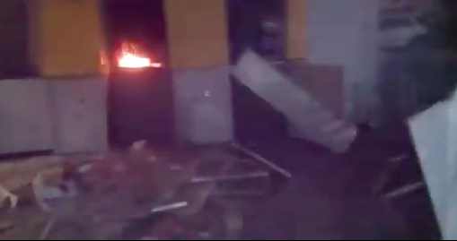 Criminosos explodem agência do Banco do Brasil em Colônia de Leopoldina. Veja vídeo