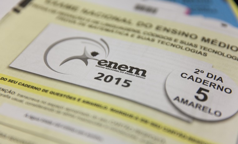 Inep inclui notas de 961 escolas na lista do Enem 2015
