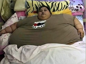 Mulher mais obesa do mundo não sai de casa há 25 anos