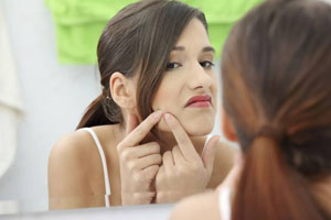 Quem tem muitas espinhas envelhece menos