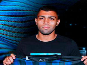 Há um mês na Inter de Milão, Gabigol já pode estar de saída