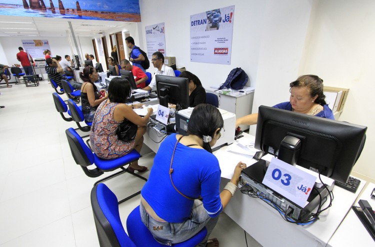 Centrais Já! não funcionarão no feriado de Finados