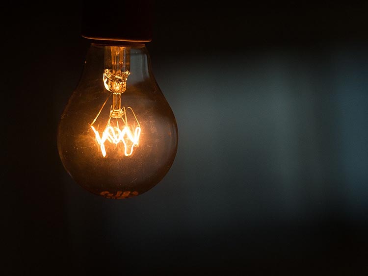 Conta de luz volta para bandeira verde em dezembro