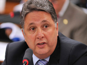 Garotinho passa por angioplastia está em observação