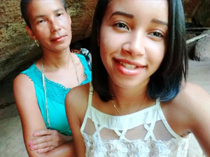 Jovem faz selfie com a mãe em gruta antes de morrerem em desabamento