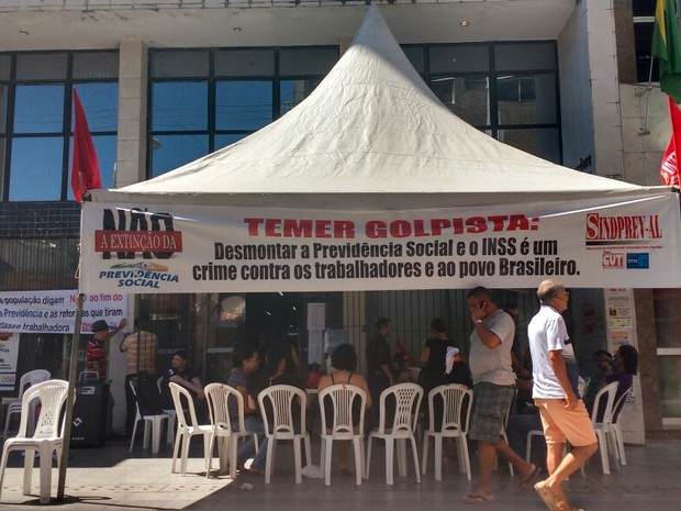 Servidores do Ministério do Trabalho paralisam atividades em Alagoas