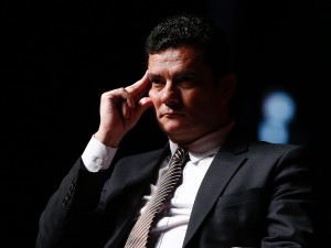 “Respeite o juízo”, grita Sérgio Moro com advogados de Lula