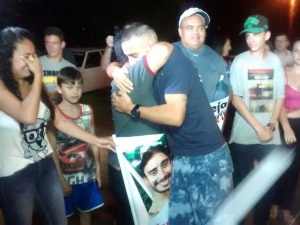 Após receber alta de hospital, Alan Ruschel chega a Nova Hartz, no RS