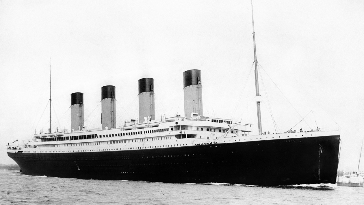 Réplica do Titanic que simula o naufrágio começou a ser construída na China