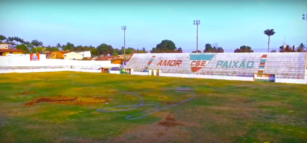 Palmeira: Atual gestão é acusada de “desviar” pertences do estádio Juca Sampaio