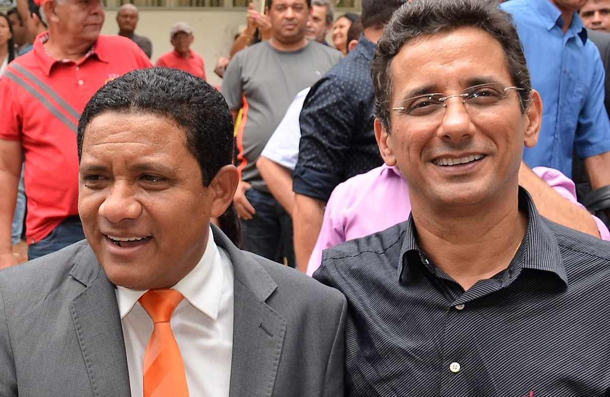Júlio Cezar e Márcio Henrique entram com ação para garantir salários e 13º atrasados dos servidores da Prefeitura de Palmeira
