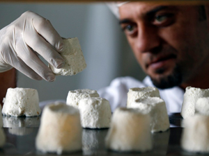 Queijo de leite de jumenta: uma iguaria que custa 1.000 euros