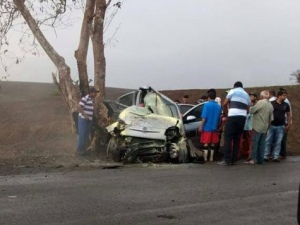 Acidente na AL-215 deixa um morto e um ferido da mesma família