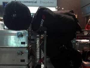 Time argentino desiste de viagem após pane elétrica em avião